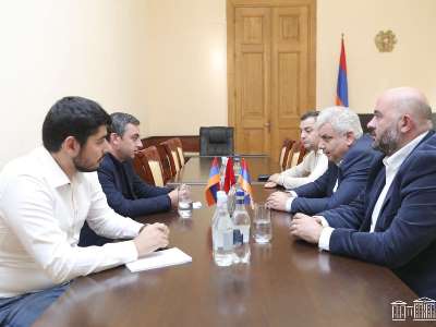 Իշխան Սաղաթելյանն ընդունել է Արցախի խորհրդարանի «ԱԺԿ», «Արդարություն» և «ՀՅԴ» խմբակցությունների ղեկավարներին