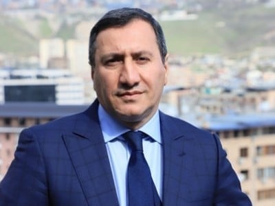 Тигран Арзаканцян обвиняется в использовании фальшивой справки об учебе в московском вузе