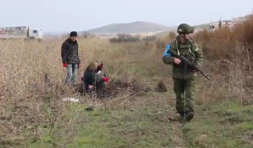 Миротворцы обеспечили безопасность при пересадке виноградников в Карабахе