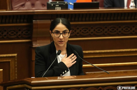 Ասպրամ Կրպեյանը երդմամբ ստանձնեց  պատգամավորի լիազորությունները