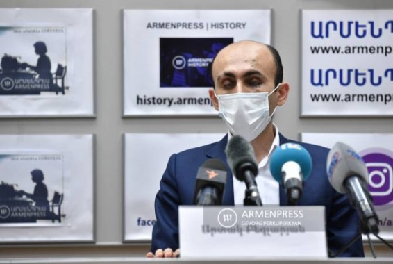 Հայաստանի ցանկացած պաշտոնյա ազատ է Արցախ այցելելու. Արտակ Բեգլարյան