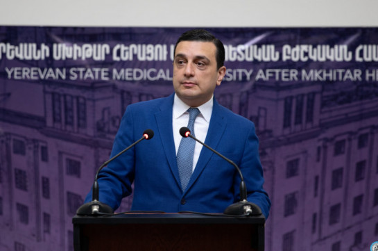 Առաջարկել ենք բժիշկների խմբի գործուղում գերիների մոտ. հանդիպումն անցել է լարված. Արմեն Մուրադյանը մանրամասներ է հաղորդել ադրբեջանցիների հետ հանդիպումից