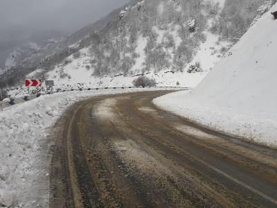 Դժվարանցանելի է Շիրակի մարզի Եղնաջուր-Զարիշատ ավտոճանապարհը, Գորիս-Սիսիան և Տաթև-Շինուհայր հատվածներում բուք է