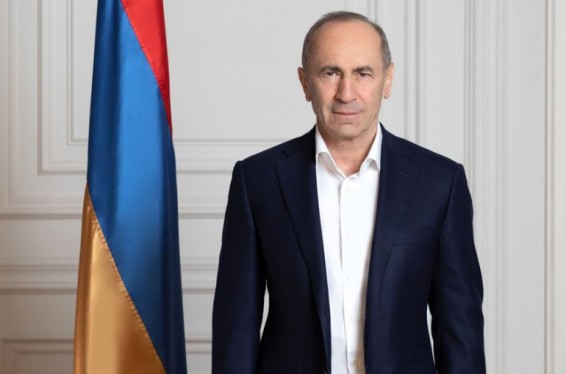 Տարածաշրջանում խաղաղության երբեմնի երաշխավոր, Արցախի անվտանգության երաշխավոր բանակն այսօր ինքն ունի պաշտպանության կարիք․ Ռոբերտ Քոչարյան