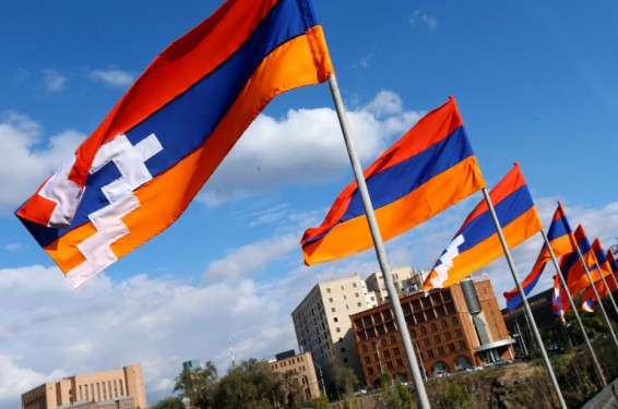 Հայաստանցիների 34%-ը կողմ է, որ Արցախը միանա ՀՀ-ին, 11%-ը Արցախի ապագան պատկերացնում է ՌԴ կազմում․ ԱՄՆ Միջազգային հանրապետական ինստիտուտի սոցհարցում