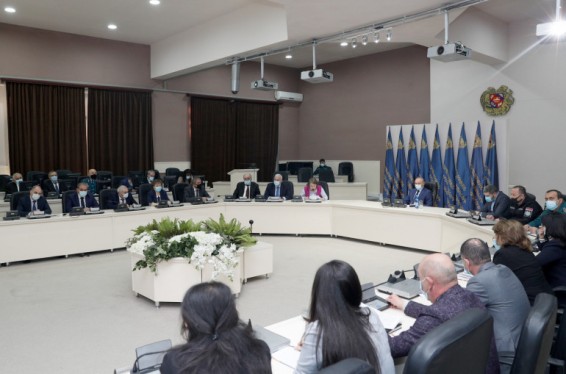 Սեյսմիկ պաշտպանության ծառայության կողմից լրացվել է 130 երկրաշարժի տվյալ, որից ամենաուժեղը տեղի է ունեցել Կապանից 13 կմ հարավ-արևելք, 4.5 մագնիտուդով. ԱԻՆ-ում ամփոփել են անցած ամիսը