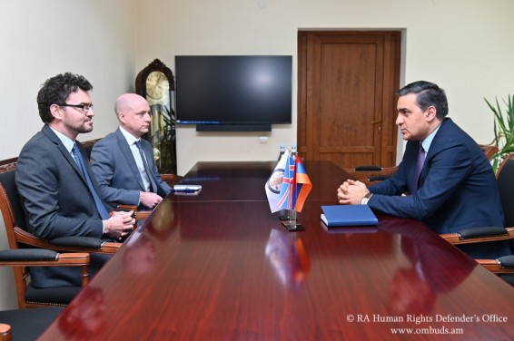 Մարդու իրավունքների պաշտպանը հանդիպում է ունեցել ՀՀ-ում Մեծ Բրիտանիայի և Հյուսիսային Իռլանդիայի Միացյալ Թագավորության դեսպանի հետ