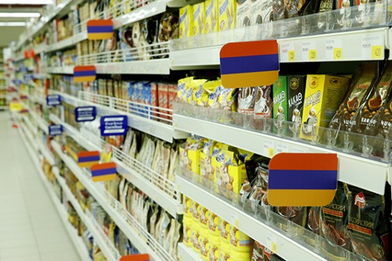 Անհրաժեշտ է կարգավորել Երեւանի կենտրոնում հիպերմարկետների հարցը. Միքայել Մելքումյան