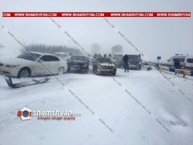 Երևան-Սևան ճանապարհին մերկասառույցի պատճառով բախվել են 30-ից ավելի ավտոմեքենաներ. խցանումն անցնում է մի քանի կիլոմետրը