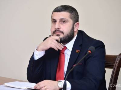 Արմեն Փամբուխչյանն ազատվել է ԱԻ նախարարի առաջին տեղակալի պաշտոնից