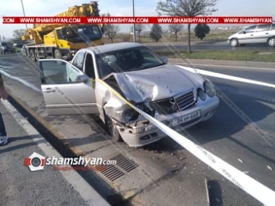 Ավտովթար Երևանում. բախվել են Mercedes-ները, կան վիրավորներ․