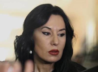 Սա մենթապետություն է, բացառիկ և բացարձակ մենթապետություն, որը ապրում է իր հոգեվարքը. Նաիրա Զոհրաբյան