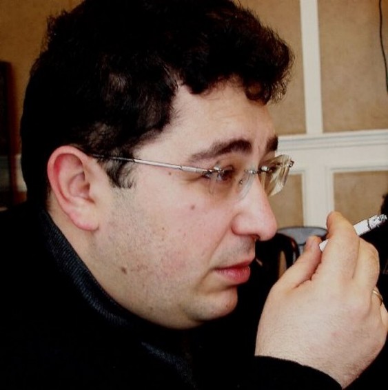 Азербайджанский КВН-щик призвал азербайджанцев покаяться перед армянами