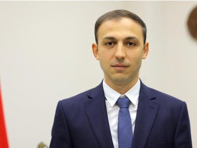 Հավաքական Արեւմուտքը մարդու իրավունքները ենթարկեցնում է աշխարհաքաղաքական շահերին. Արցախի օմբուդսմեն