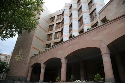 Երկու անձ ձերբակալվել է՝ զենք օգտագործվող առարկաների գործադրմամբ խուլիգանություն կատարելու կասկածանքով