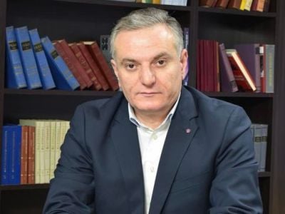 Հայաստանում ստեղծված քաղաքական կառավարման ճգնաժամն ունի երկու լուծում․ Արտակ Զաքարյան