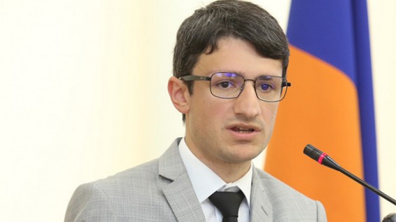 Ո՞վ պետք է ղեկավարի․ Էդգար Էլբակյան