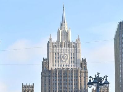 МИД РФ назвал решение Брюсселя об усложнении выдачи виз выстрелом себе в ногу