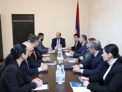 Արայիկ Հարությունյանն այցելել է Շուկայի վերահսկողության տեսչական մարմին