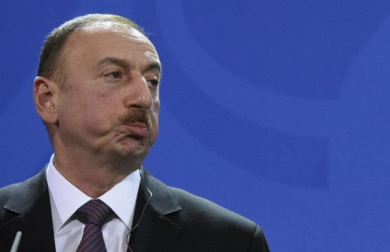 Ալիևը ընկել է աշխարհի ջանին