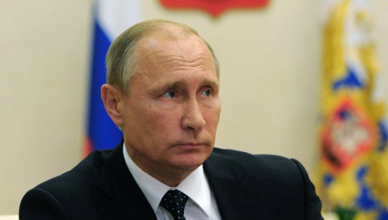 Путин категорически не согласен с позицией Порошенко по обмену пленными