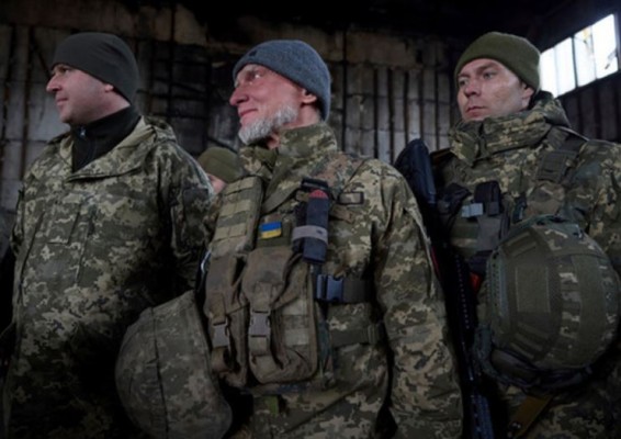 В Харькове вышли на протест близкие взбунтовавшихся бойцов теробороны