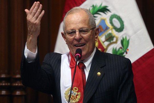 Պերուի նախագահին սոցցանցերում քննադատել են ցածր աշխատավարձից բողոքելու համար