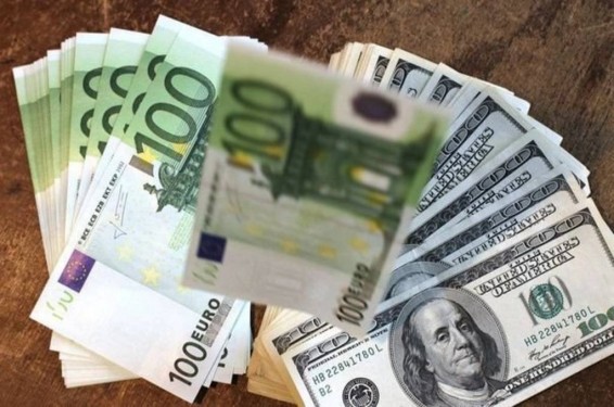 Դոլարն ու եվրոն շարունակում են թանկանալ