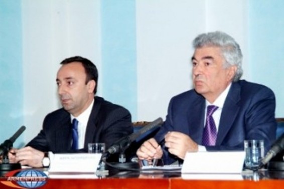 ՍԴ նախագահը պատրաստ է շուտ հեռանալ, որ Հրայր Թովմասյանը հասցնի դառնալ ՍԴ ցմահ նախագահ