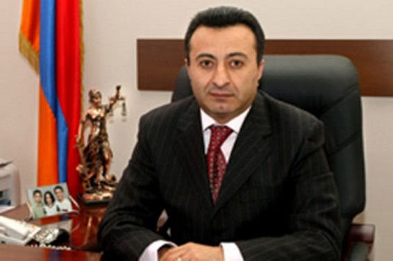 Կաշառք վերցնելու կասկածանքով ձերբակալված դատավորը ցուցմունք չի տվել և առողջական խնդիրներ ունի. պաշտպան