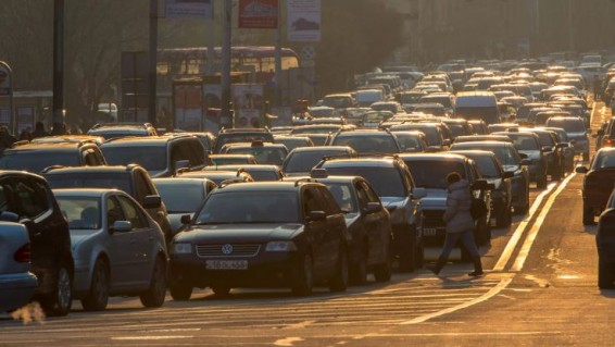 Мэрия Еревана утвердила повышение стоимости парковки в столице