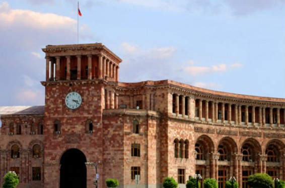 Կադաստրի պետական կոմիտեի աշխատակազմի թվաքանակը կրճատվում է 37-ով, տարածքային ստորաբաժանումներինը՝ 34-ով