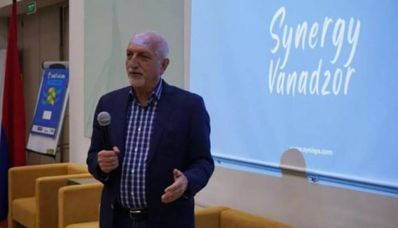 Директора компании Synergy освободили под давлением посла США – СМИ