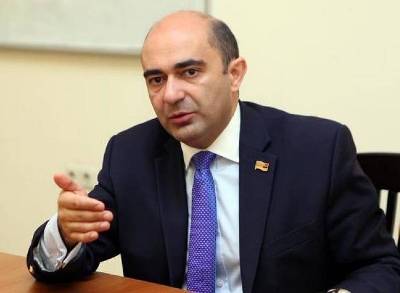 «Ժողովուրդ». Ինչո՞ւ Էդմոն Մարուքյանը ազատման դիմում գրեց. ի՞նչ են ասել նրան ԱԳՆ-ից