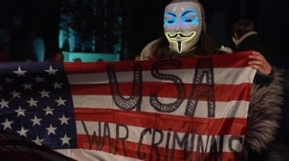 Ցույցեր Վաշինգտոնում ՝ Թրամփի և Քլինթոնի դեմ