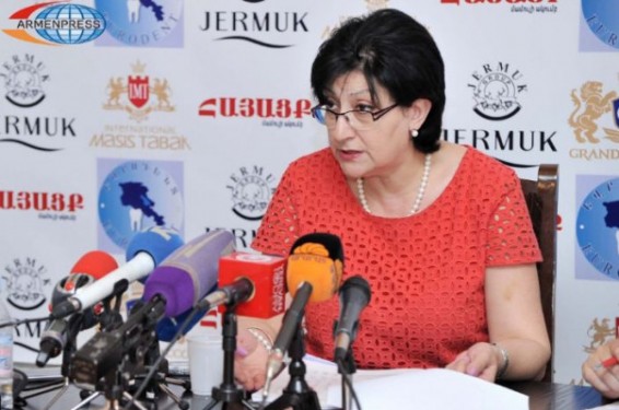 ՀՀ բնակչության թվաքանակը անցած տարվա 9 ամիսների համեմատ նվազել է. Կարինե Կույումջյան