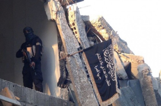 Սիրիական բանակը շրջապատել է գրոհայինների հենակետը Դամասկոսի ծայրամասում