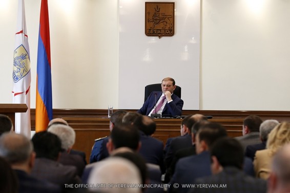 Կենտրոն, Արաբկիր և Քանաքեռ-Զեյթուն վարչական շրջանների գովազդի բաժնի պատասխանատուները կենթարկվեն կարգապահական տույժի