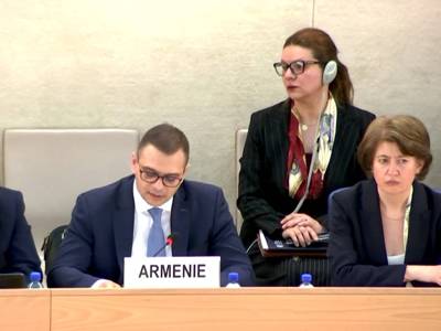 ՀՀ-ն ձեռնարկում է բոլոր անհրաժեշտ քայլերը՝ ԼՂ-ից տեղահանվածների կարիքները հասցեագրելու համար. ԱԳ փոխնախարար