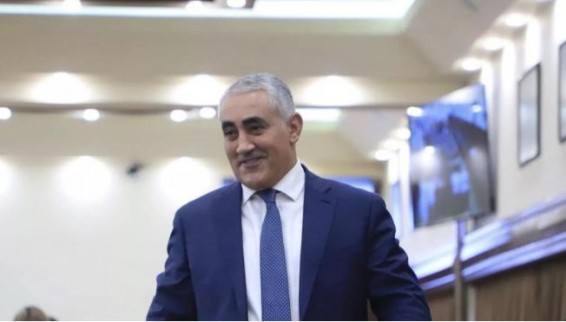 Избивший блогера префект Нор-Норка подал в отставку? Реакция Тер-Маркаряна на слив в СМИ