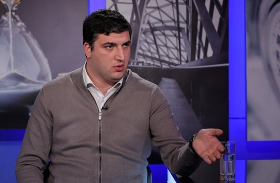 Հայաստանում ուսուցիչը պետք է լինի պետության հատուկ ուշադրության և հարգանքի կենտրոնում. Դանիելյան