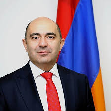 Հակոբ Ասլանյանն ու Հովիկ Աղազարյանը վարչապետի թեկնածու են առաջադրել Էդմոն Մարուքյանին
