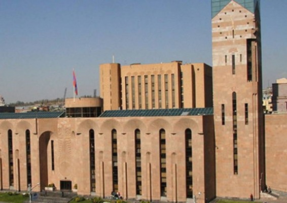 Ուղիղ.Երևանի ավագանին նիստ է գումարել. օրակարգում է աղբահանության վճարի տուգանքներից ազատելու հարցը