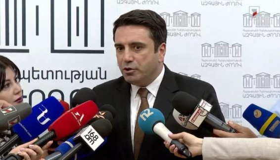 Симонян не исключил поправки в скандальный законопроект об 