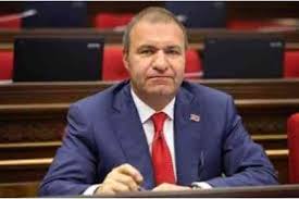 Բոլոր հայերը կանգնած են մեր եկեղեցու կողքին․ Մելքումյան