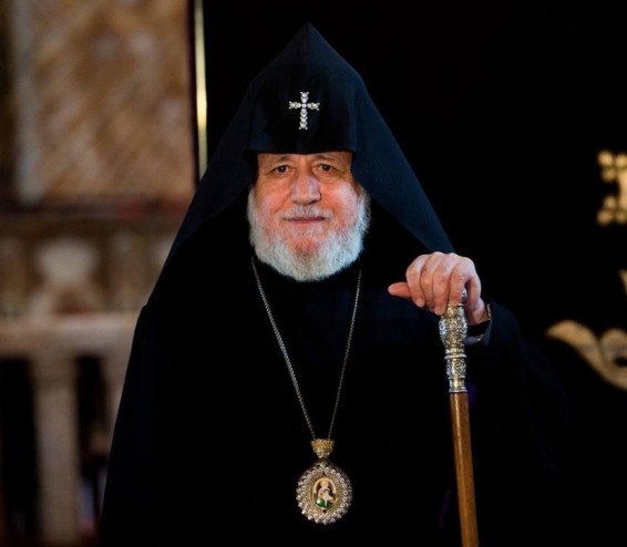 Կանադահայոց թեմը զորակցում է Կաթողիկոսին