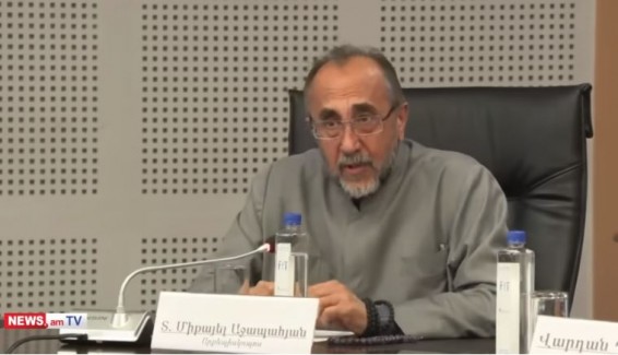 Архиепископ Ачапаян: Минюст должен заняться поведением Пашиняна, а минздрав – его психическим состоянием