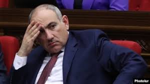 Հեր, մեր, երեխա, ծնող ենք հայհոյում, դա՞ է այսօրվա ժողովրդավարությունը. Փաշինյան