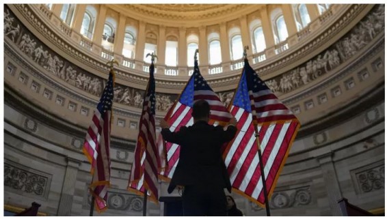 США сняли ограничение на использование Киевом дальнобойных ракет, пишет WSJ