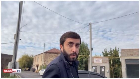 Лишенный сана Степан Асатрян готовится сегодня провести богослужение